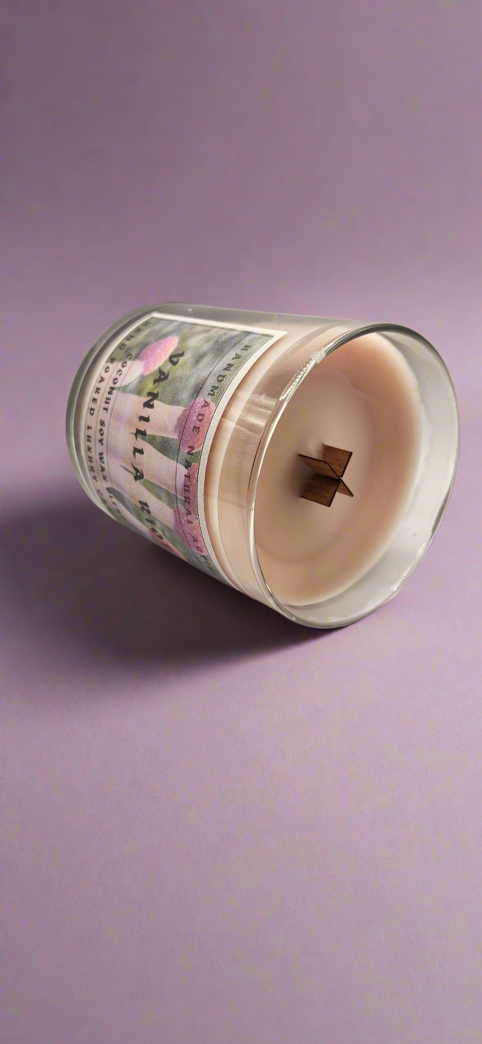 Vanilla Riot Wood Wick Candle | 10 oz | Vanilla & Raspberry | HNA Candle Boutique