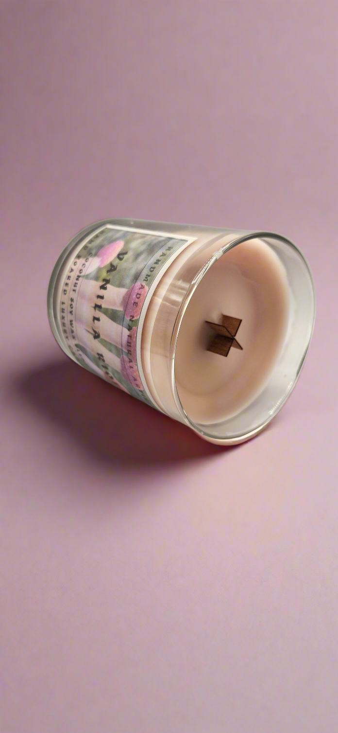 Vanilla Riot Wood Wick Candle | 10 oz | Vanilla & Raspberry | HNA Candle Boutique