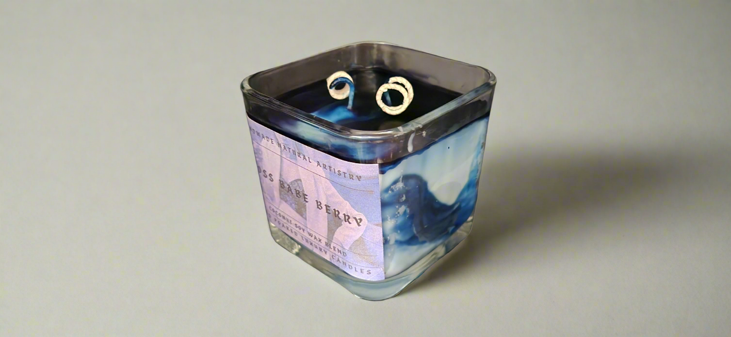 Boss Babe Berry Cube Candle | 11 oz | Blueberry & Lemon Scent | HNA Candle Boutique