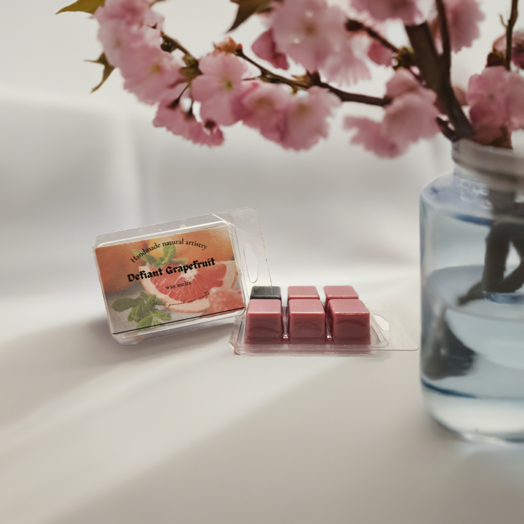 Defiant Grapefruit Wax Melt | 2.5 oz | Bright Citrus Scent | HNA Candle Boutique