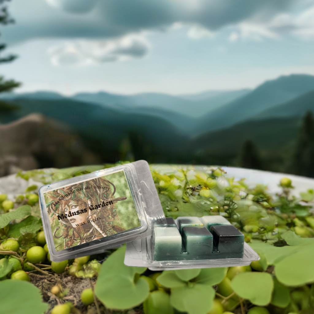 Medussas Garden Wax Melt | 2.5 oz | Earthy Redwood & Moss Scent | HNA Candle Boutique