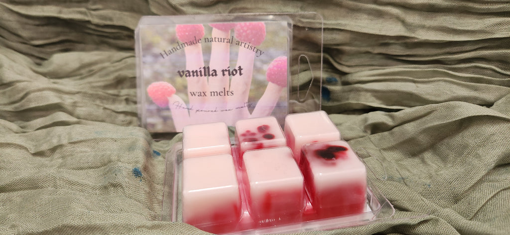 Vanilla Riot Wax Melt | Vanilla & Raspberry Fragrance | HNA Candle Boutique