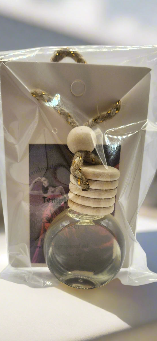 Temptress Car Diffuser | Exotic Floral Scent | HNA Candle Boutique