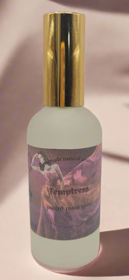 Temptress Room Spray | Exotic Floral Home Fragrance | HNA Candle Boutique